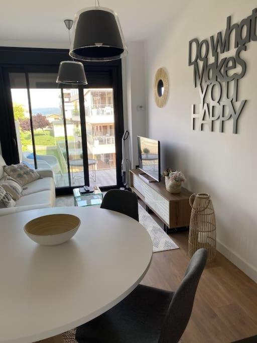 Precioso Apartamento Con Terraza Y Piscina En Portonovo-Sanxenxo ภายนอก รูปภาพ